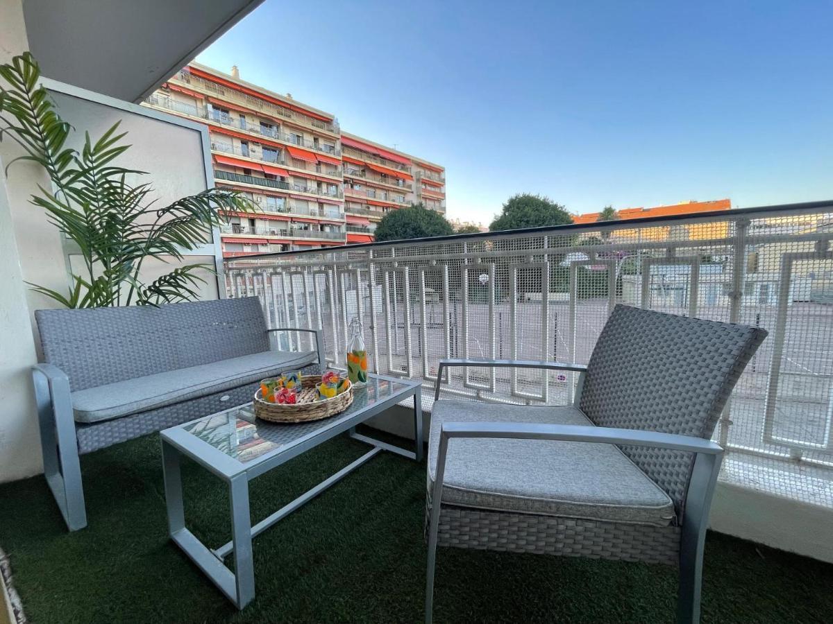 Comfortable Apartment With Parking - Antibes Riviera Luaran gambar