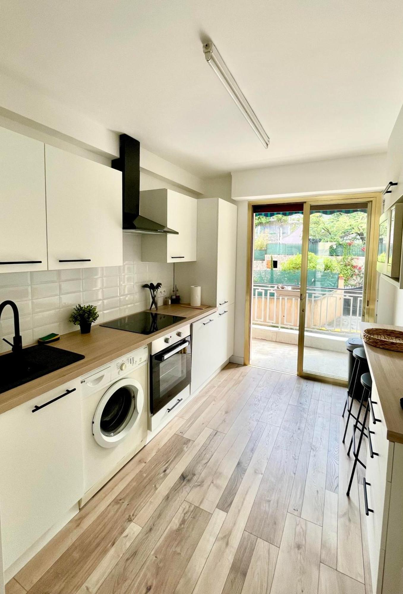 Comfortable Apartment With Parking - Antibes Riviera Luaran gambar